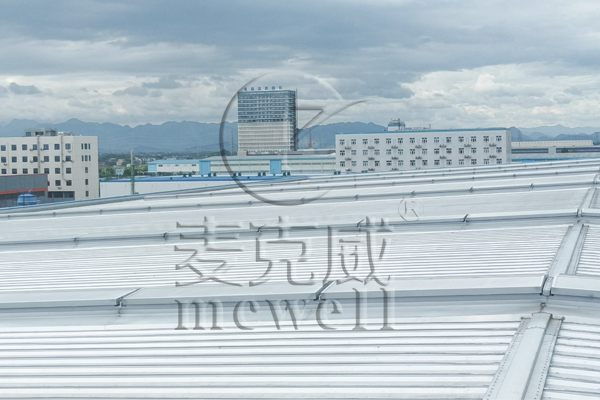 浙江三角型電動采光排煙天窗