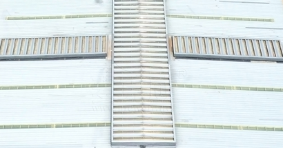 MCW2型間隔風(fēng)道式薄型通風(fēng)天窗